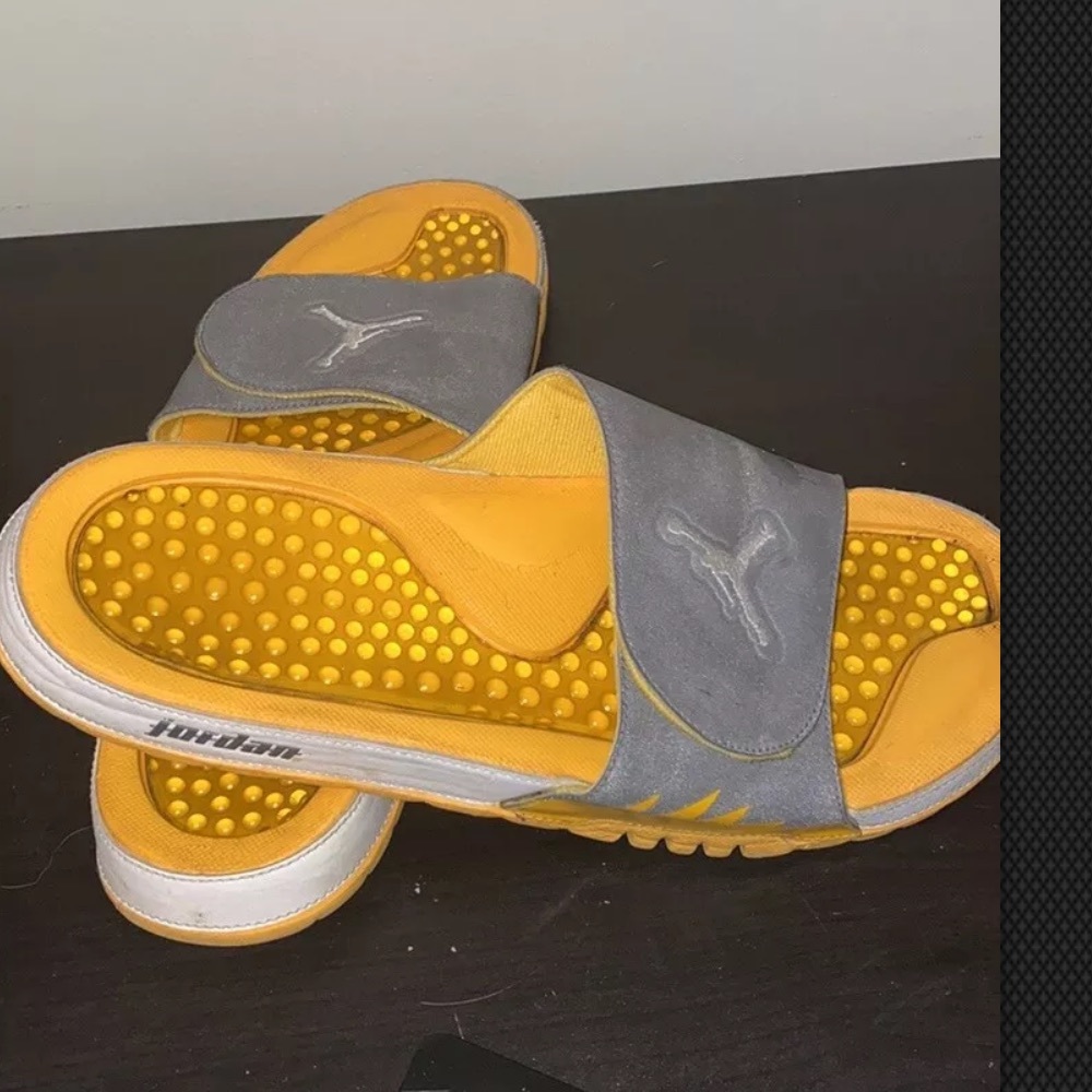 Jordan slides Yellow